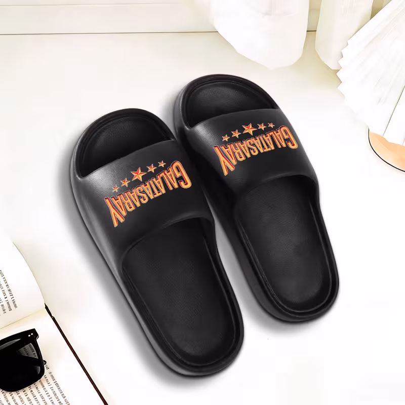 Galatasaray Sandalen